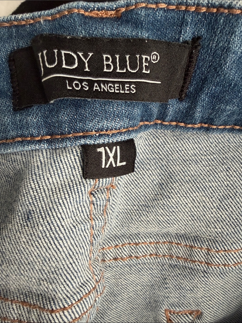 Judy Blue Distressed High-Rise Button-Front Denim Shorts - Light Blue - Picture 2 of 4